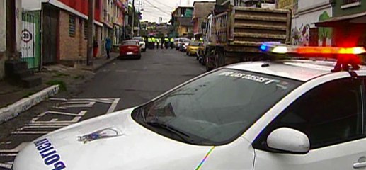 Varios litros de licor artesanal fueron decomisados en Quito