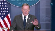 Sean Spicer's Presser With Something Stuck In His Teeth Has Twitter Buzzing