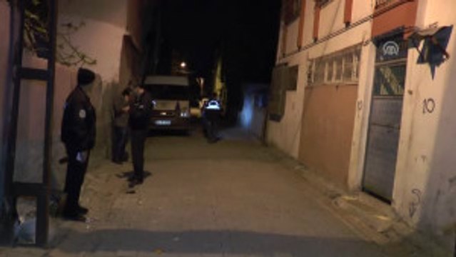 Ev Sahibi Kiracı Kavgası: 2 Yaralı