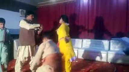 Desi Mujra Dance Party New || Pakistani hot dance mujra || song (2017)