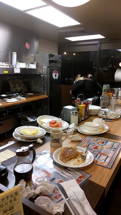 Waffle House Throwdown