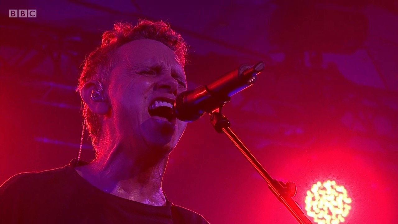 DEPECHE MODE - Home (Live in Glasgow - Remastered by Menace)