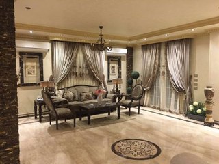 شقة للبيع بالتجمع الخامس خطوات من شارع التسعين وكايرو فيستيفال سيتي