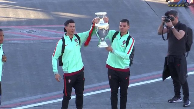 Aeroporto Cristiano Ronaldo: Madeira rebatiza aeroporto local em homenagem ao filho da terra