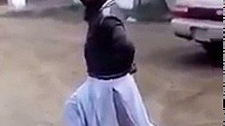 Pashto New Funny Clip 2017 Pathan Funny dance 2017