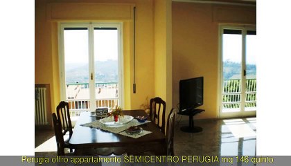 Descargar video: appartamento  SEMICENTRO PERUGIA mq...