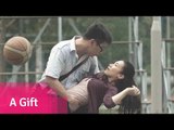 A Gift - Malaysia Love Comedy Short Film // Viddsee.com