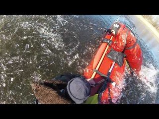 Estonian Rescuers Pull Fisherman from Frozen Lake