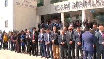 Bakan Akdağ Yangın Faciasından Kurtulan Öğrencileri Ziyaret Etti
