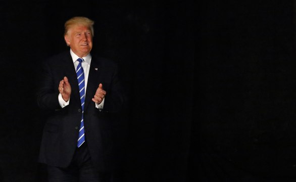 Trump touts 'big announcement' from Ford