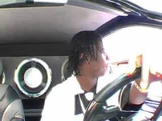 - Hee - Perle Lama feat. Fuckly