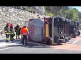 Genova - A10, si ribalta camion con sostanze tossiche tra Varazze e Arenzano (28.03.17)