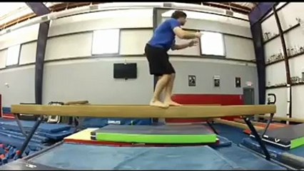 Dünyanın en sakar insanları izlenme rekorları kırıyor