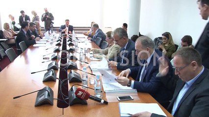 Buxhet për deputetët që mbeten pa mandat e pa punë