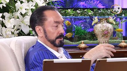 Kadının güzelliği, kadının süksesidir. Haysiyetine, iffetine özen göstermek önemli.