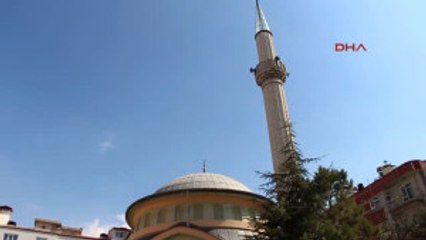 Burdur Camideki Bağış Kutusu Hırsızlığı Güvenlik Kamerasında