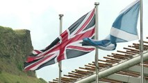 Scottish parliament votes for new independence referendum