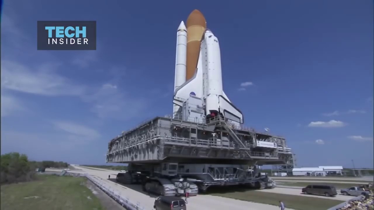 NASA's 6 million pound crawler-transporter carries rockets