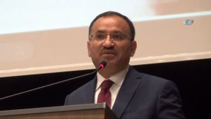 Bakan Bozdağ: "Türkiye'nin Bekası İçin Mevcut Sistemin Değiştirilmesi Şart"