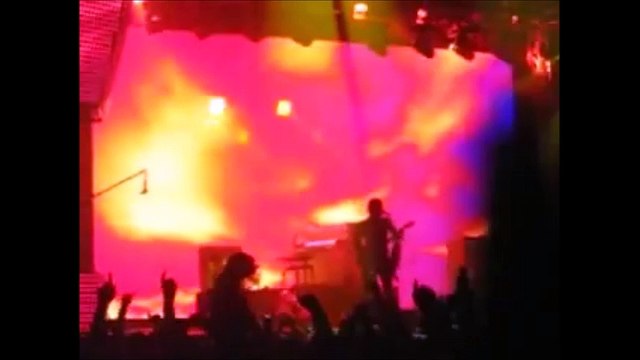 Muse - Knights of Cydonia, Glasgow SECC, 11/07/2006