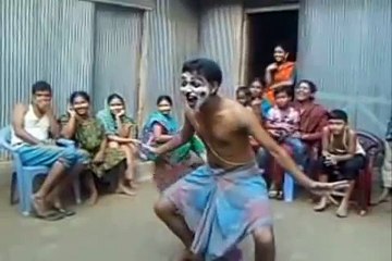 নাচ দেখে হাঁসতে হাঁসতে পেট বেথা হলে আমি দায়ী না
