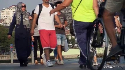 Türkiye'de Popoya Şaplak Atma Şakası