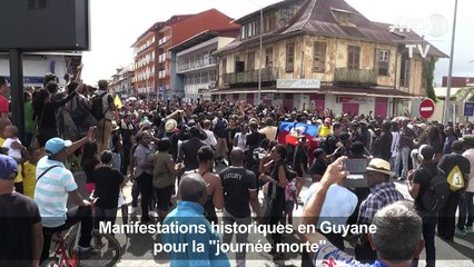 Manifestations historiques en Guyane pour la "journée morte"