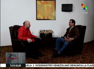 Cruce de palabras: Conversamos con Adán Coromoto Chávez Frías