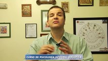 • Psicología Hindú y Escuelas del Yoga •