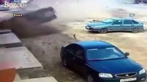 Otomobil taklalar attı: Sürücü camdan fırladı!