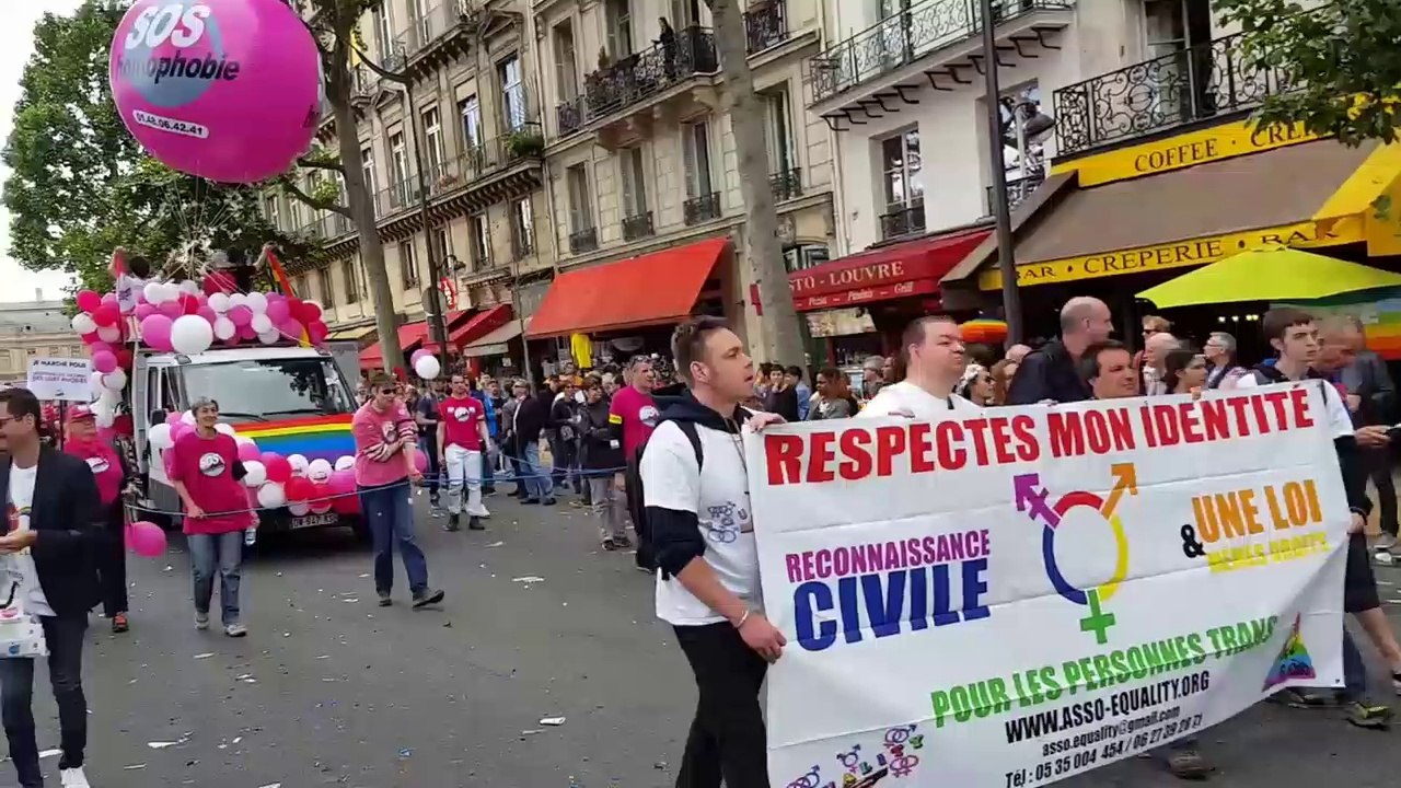 02 Juillet 2016 - Equality à la Marche des Fiertés Paris 2016 - V2
