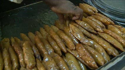 هذا الصباح- قرن الغزال.. الحلوى الأشهر في الجنوب التونسي