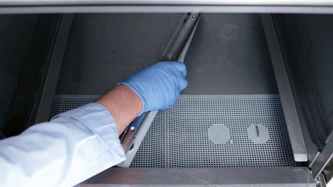 Einbauspülmaschine, D500 für Hotel, Bar und Cafe ausschalten