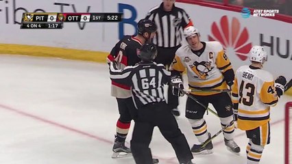 Marc Methot se fait écraser le doigt lors d'un match