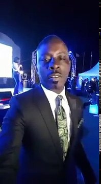 Dj boubs déhanché par Viviane Chidid