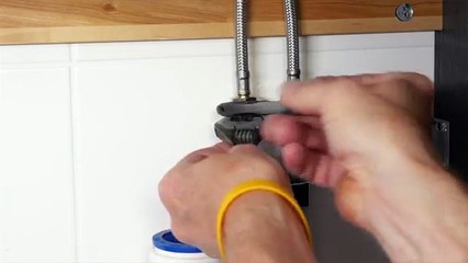 Installing A Single Wash-Basin Combination