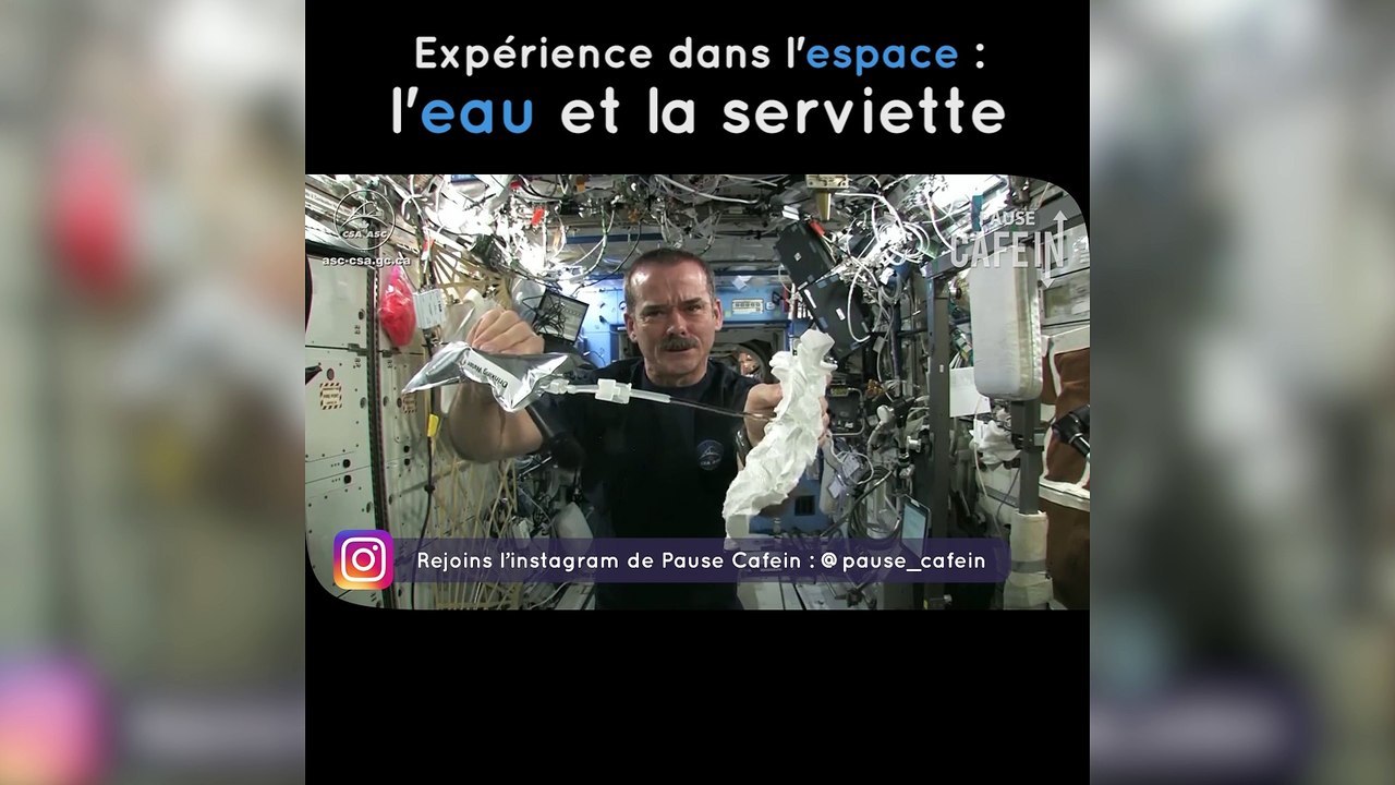 Dans l'espace, c'est difficile d'essorer sa serviette...