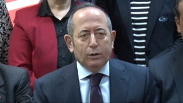 TBMM Başkanvekili Mehmet Akif Hamzaçebi, Referandumdaki Oyların Siyasi Parti Tercihiyle İlgisi...