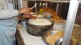 Benazir Dahi Bhallay Regal Chowk | Famous Lahori Dahi Wada | Lahore Street Food III