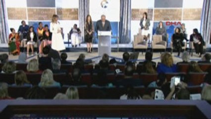 Saadet Öğretmen'e ABD'den Uluslararası Kadınlar Cesaret Ödülü Verildi