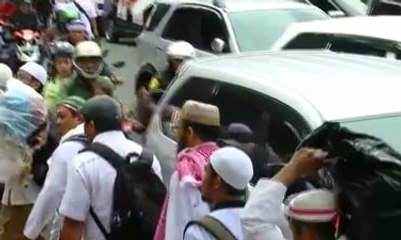 Shalat Tidak Boleh Berpolitik