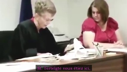 "The Living Man" devant la cour pour "pêche illégale" - Il défend ses droits et quitte simplement la cour