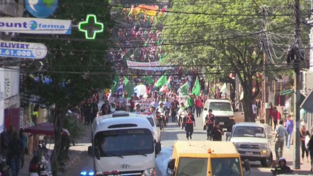 Campesinos paraguayos piden reforma agraria para la justa distribución de tierras