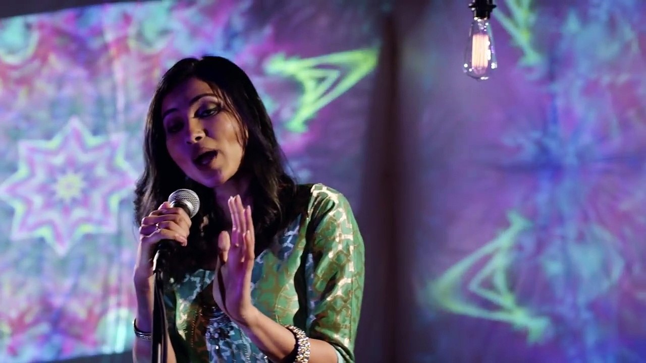 Justin Bieber - Sorry   Kandukondain Kandukondain (Vidya Vox Mashup Cover)