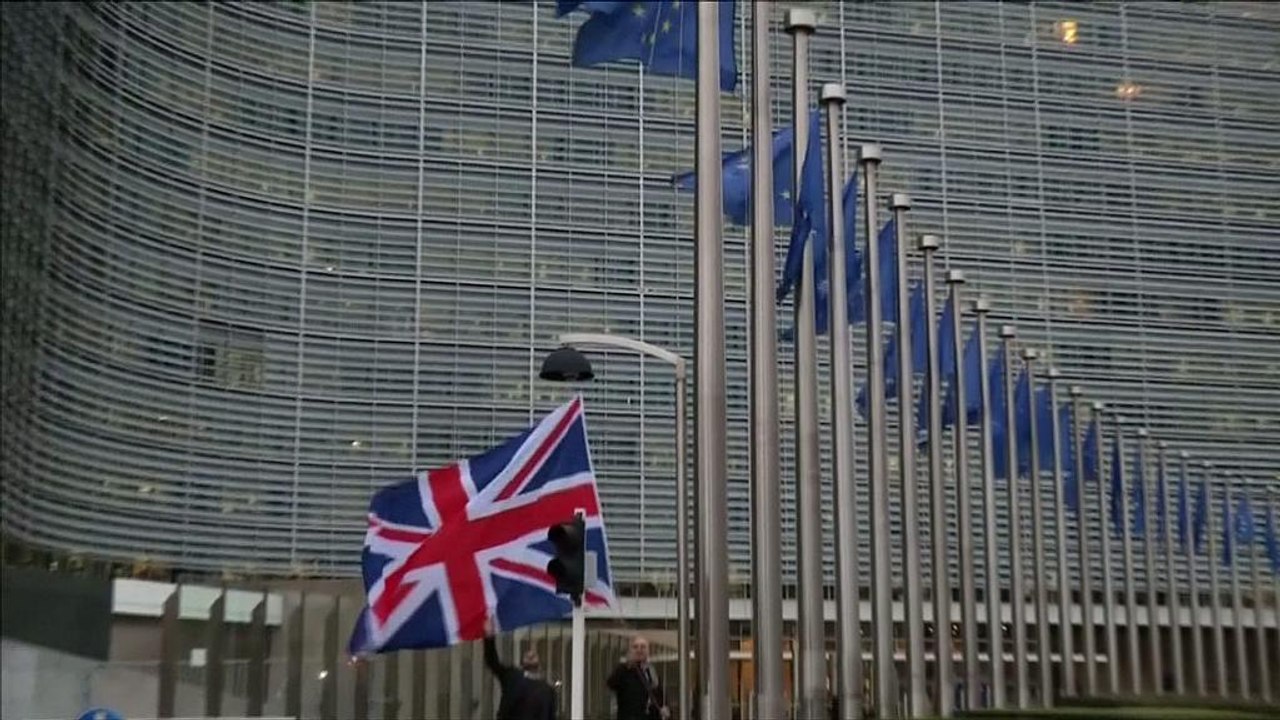 Тереза Мэй: "Мы - законопослушная нация, выполняющая свои обязательства"