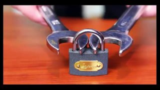 How To Break A Lock With Keys - Dailymotion