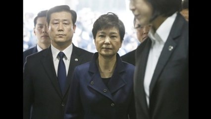 Tribunal surcoreano comienza sesión para decidir si Park va a prisión