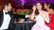 Bollywood Celebs CANDID Moment at Hello Hall of Fame Awards 2017