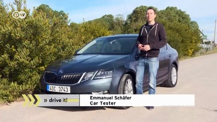 Skoda Octavia in a new facelifted version | DW English