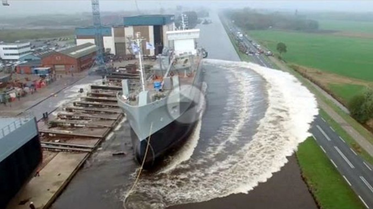 5 AMAZING Ship Launch Videos